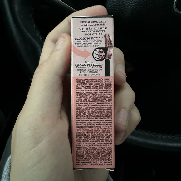 Benefit Cosmetics Roller Lash Curling and Lifting Mascara - Picture 4 of 4